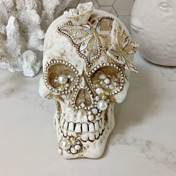 NEW! GOTHIC Glam MOTHS BUTTERFLIES SKELETON SKULL DECOR - Picture 5 of 5